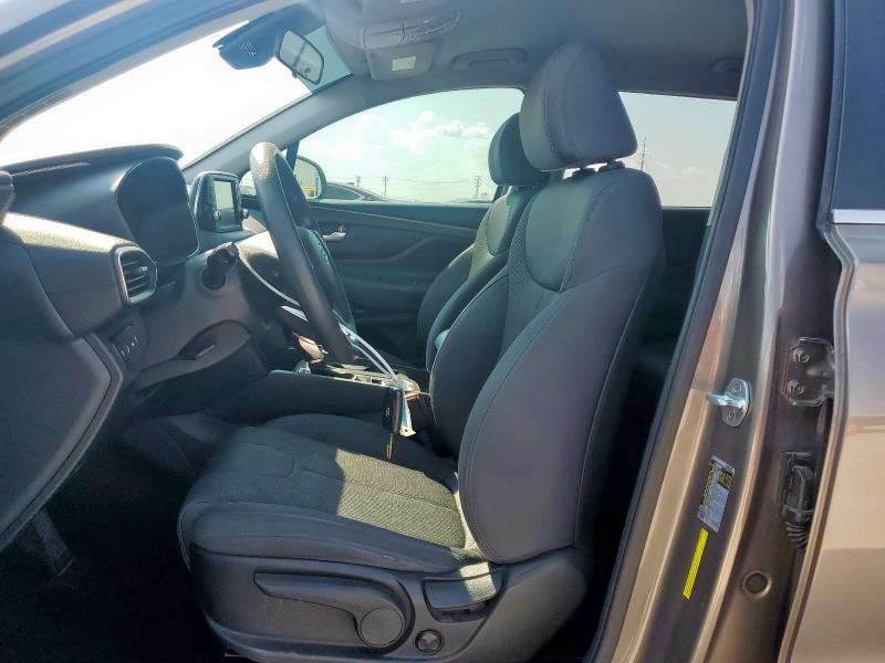 2019 HYUNDAI SANTA FE S 5NMS23ADXKH097314