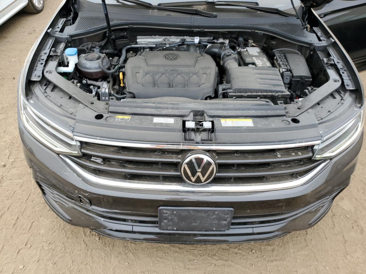 VOLKSWAGEN TIGUAN SE R-LINE BLACK