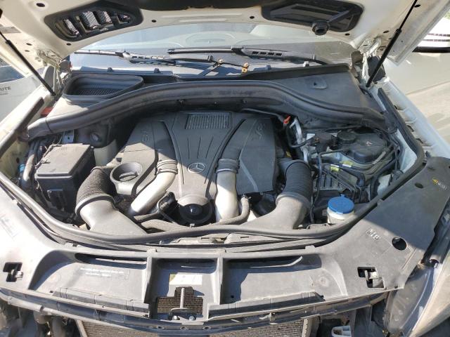 2015 MERCEDES-BENZ GL 550 4MA 4JGDF7DE1FA582932