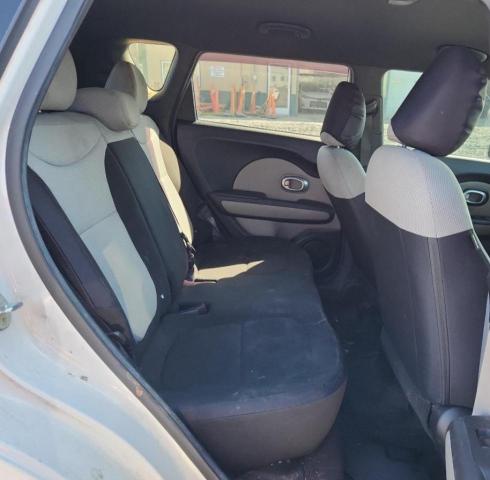 2015 KIA SOUL KNDJN2A28F7780945
