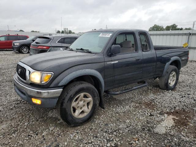 Global Auto Auctions: 2001 TOYOTA TACOMA XTR