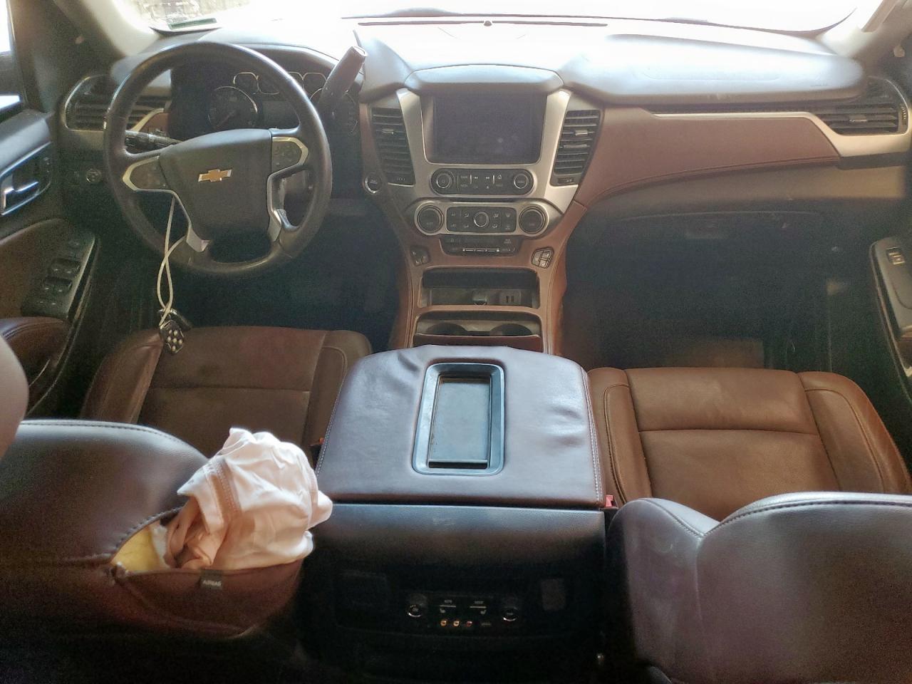 CHEVROLET SUBURBAN C1500 LTZ