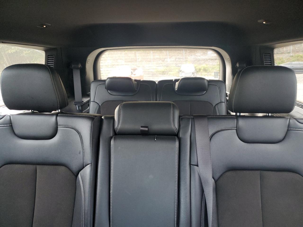 JEEP GRAND CHEROKEE L LAREDO