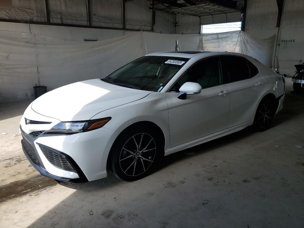 TOYOTA CAMRY SE NIGHT SHADE