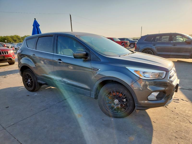 2017 FORD ESCAPE SE - 1FMCU0GD6HUA60813