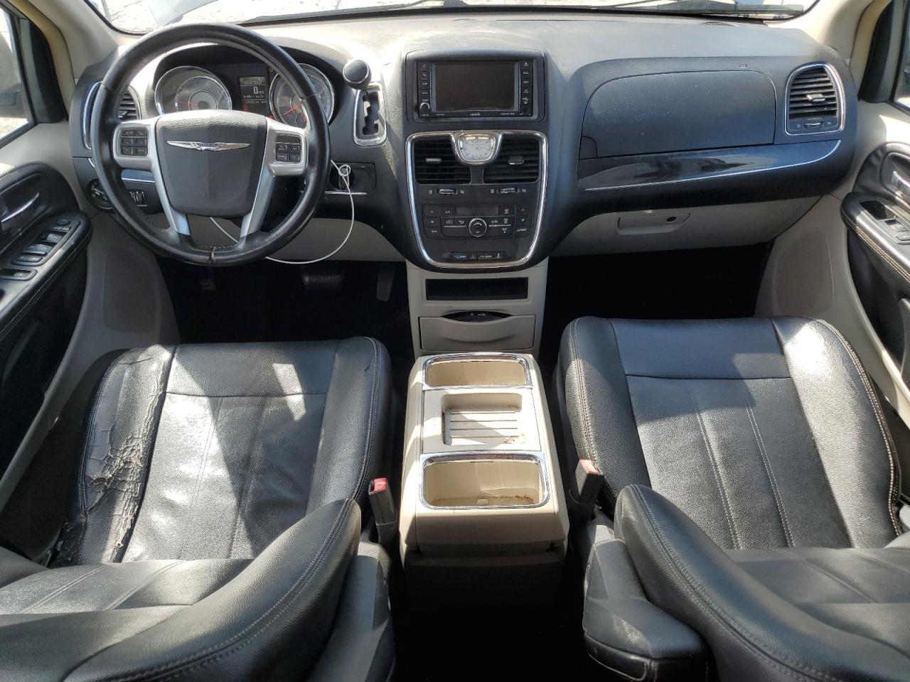 CHRYSLER TOWN & COUNTRY TOURING