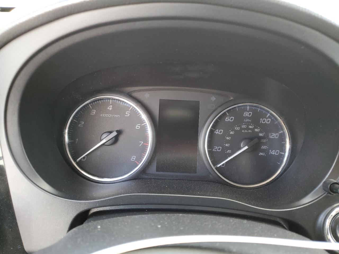 MITSUBISHI OUTLANDER SE