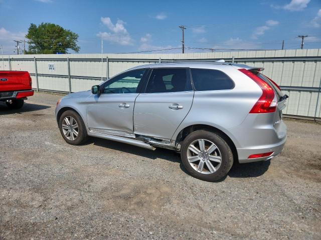 2017 VOLVO XC60 T5 IN YV440MDU7H2132434