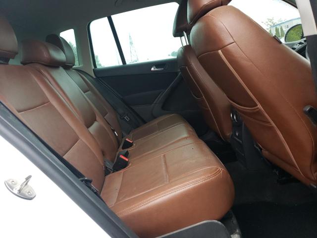 2015 VOLKSWAGEN TIGUAN S WVGJV7AX0FW601677