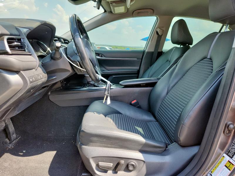 2019 TOYOTA CAMRY SE 4T1B11HKXKU231934