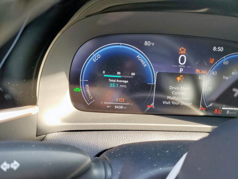 2025 TOYOTA CROWN SIGNIA XLE - JTDACAAJ1S3027265