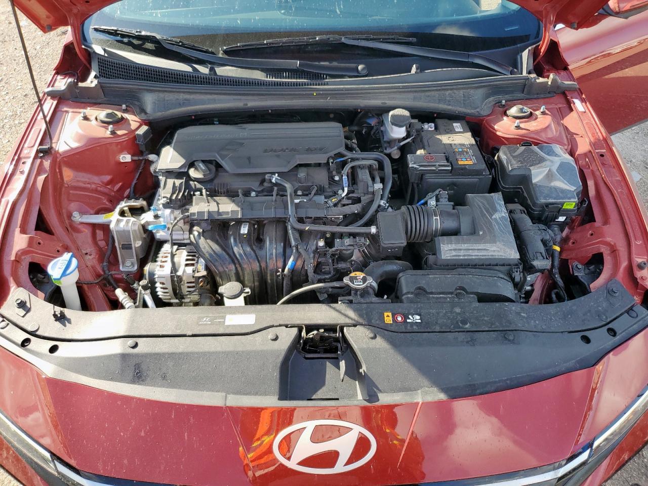 HYUNDAI ELANTRA LIMITED