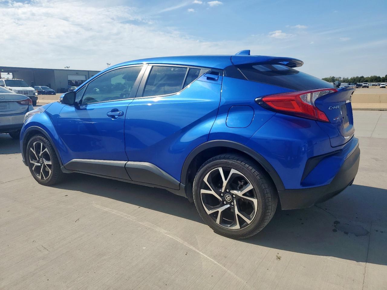 TOYOTA C-HR XLE
