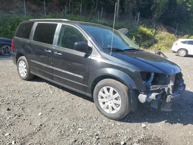 2015 CHRYSLER TOWN & COU 2C4RC1BG6FR602379
