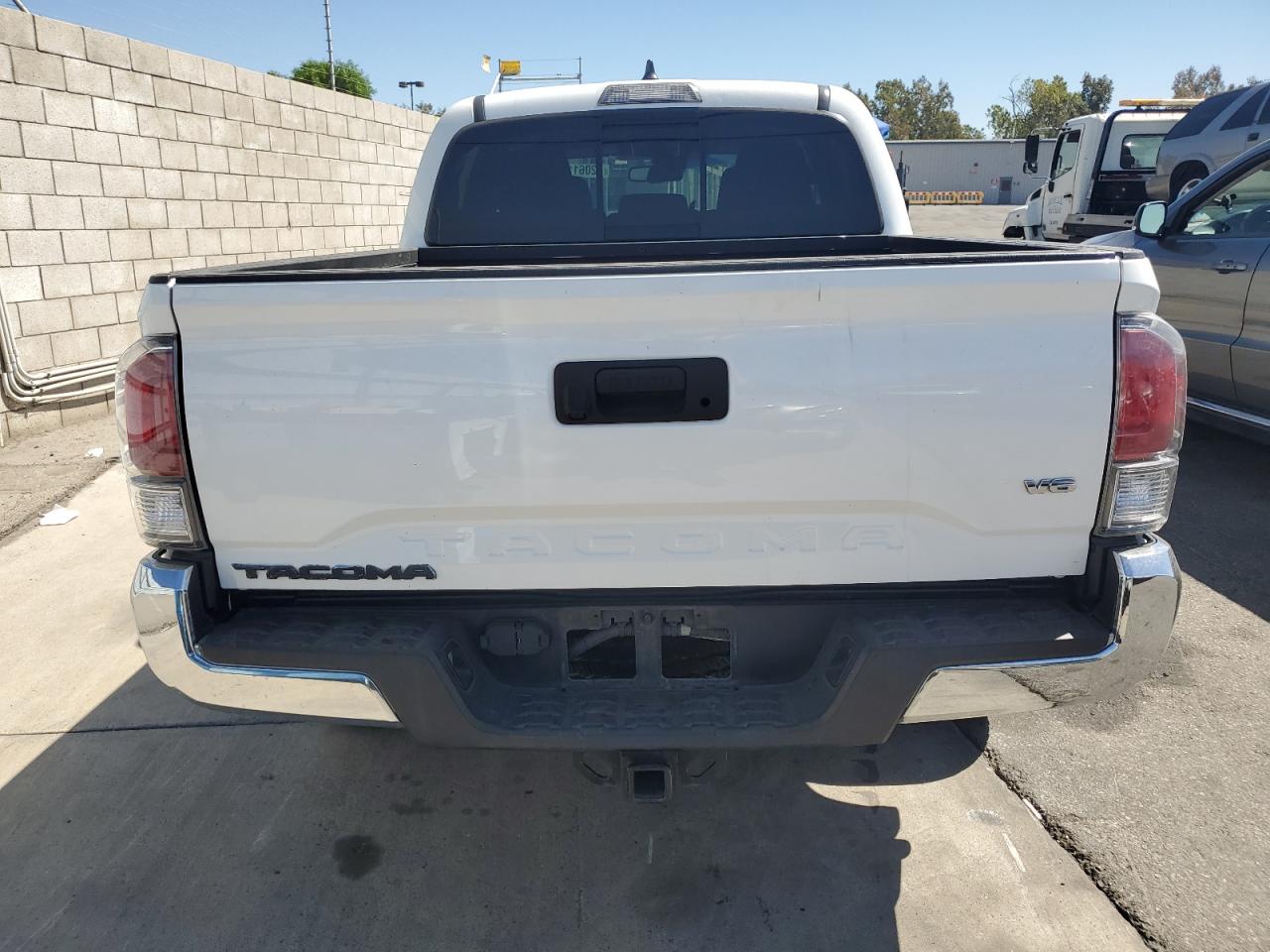 TOYOTA TACOMA DOUBLE CAB