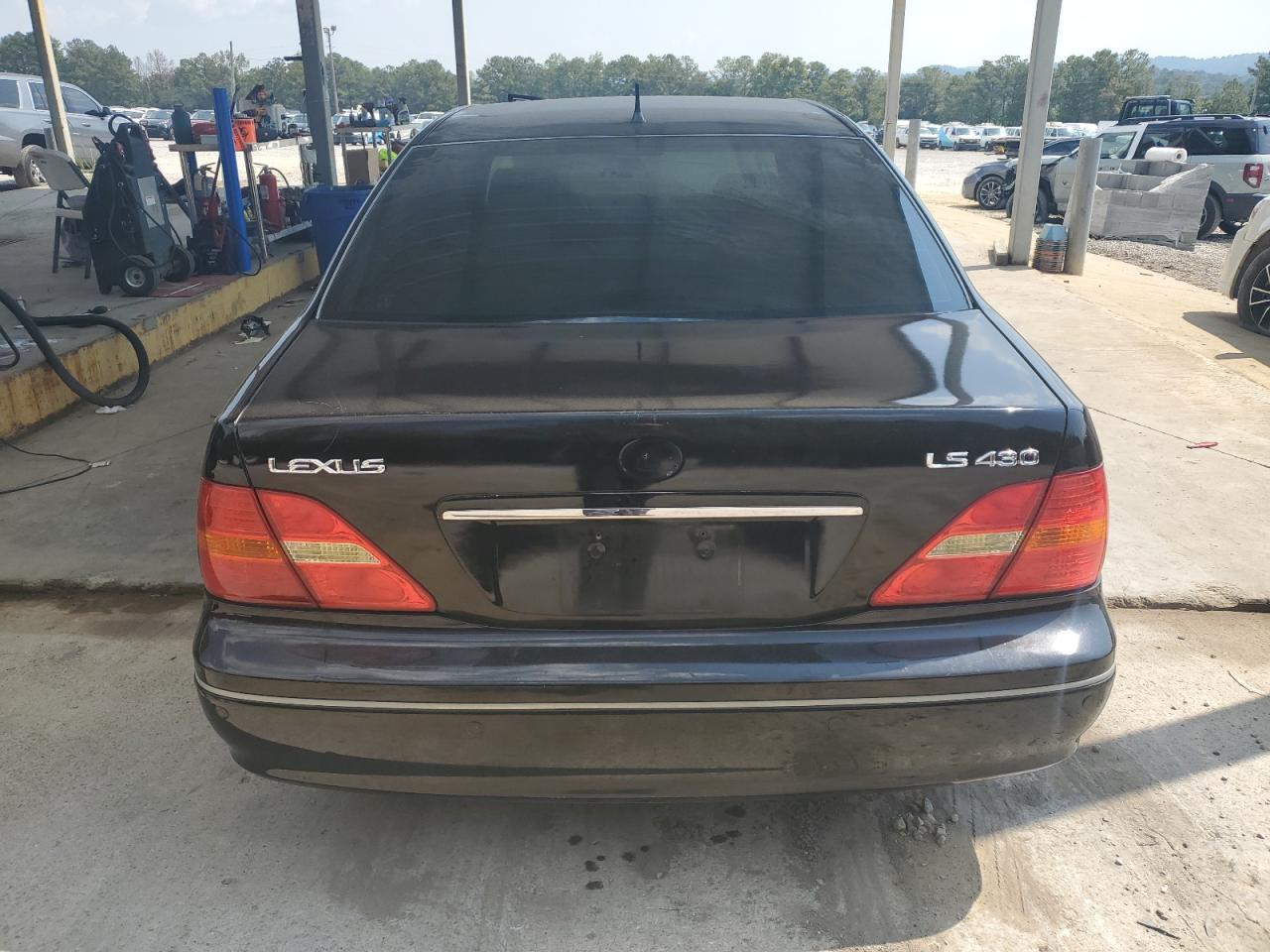 Lot #3301818374 2003 LEXUS LS 430