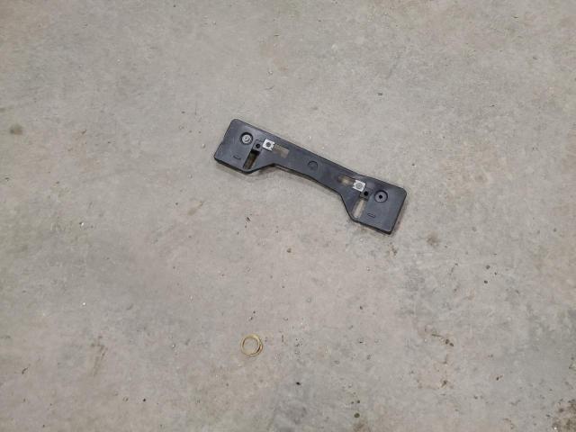 2020 TOYOTA RAV4 XLE - JTMR6RFV2LD007056