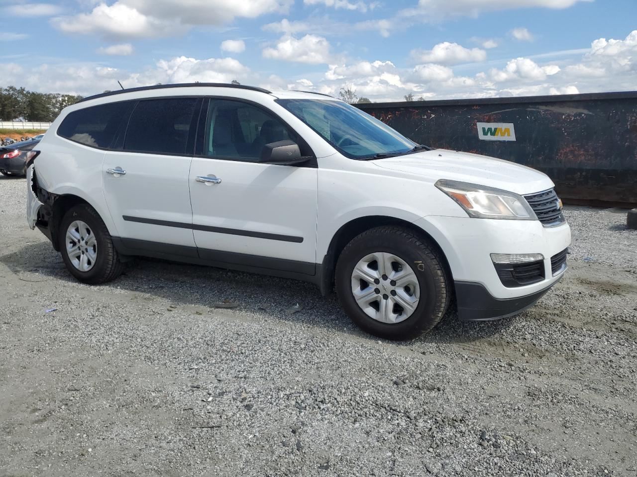 CHEVROLET TRAVERSE LS