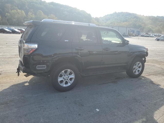 2018 TOYOTA 4RUNNER SR JTEBU5JR5J5487977