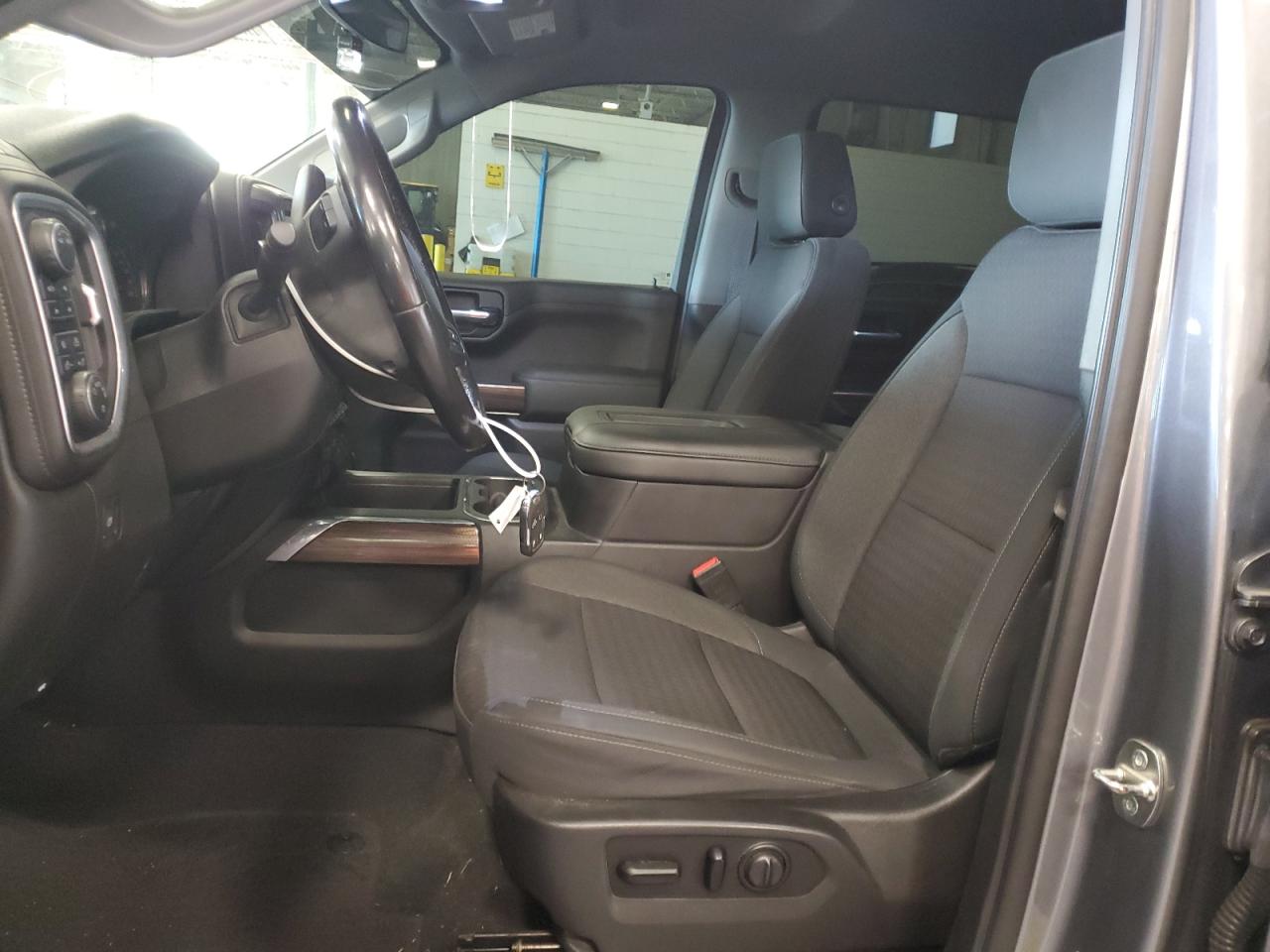 CHEVROLET SILVERADO K1500 RST