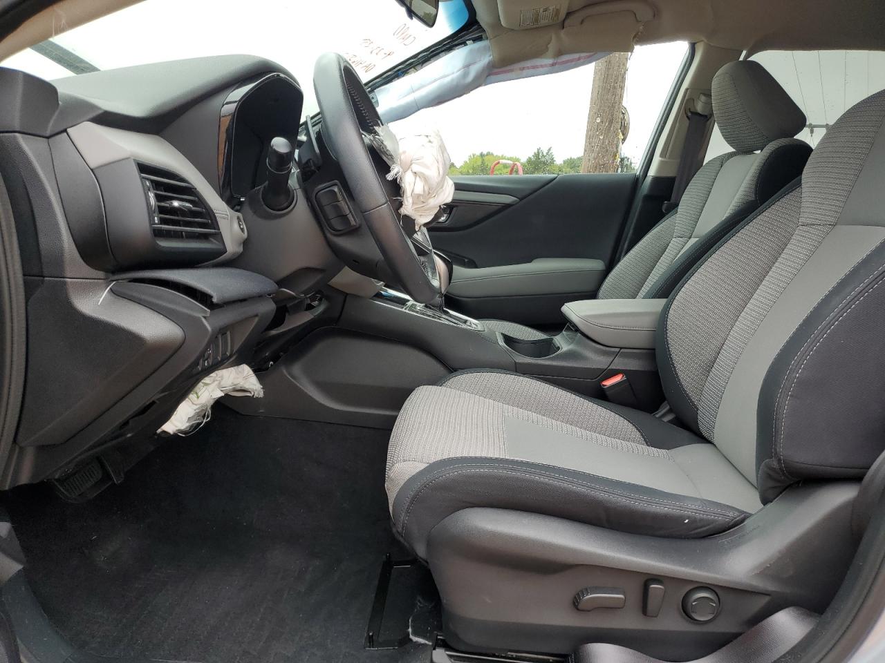 SUBARU OUTBACK PREMIUM