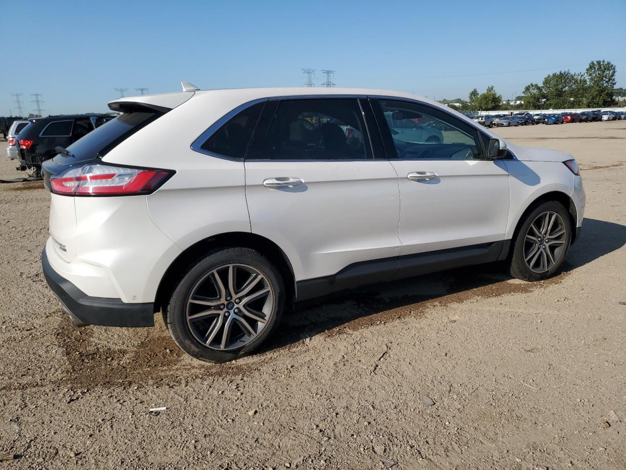 FORD EDGE TITANIUM