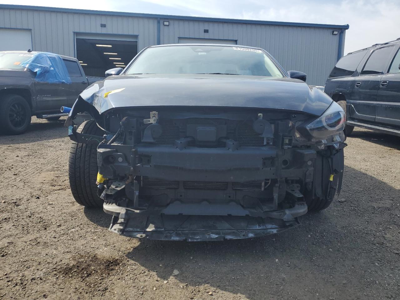 MAZDA 3 GRAND TOURING