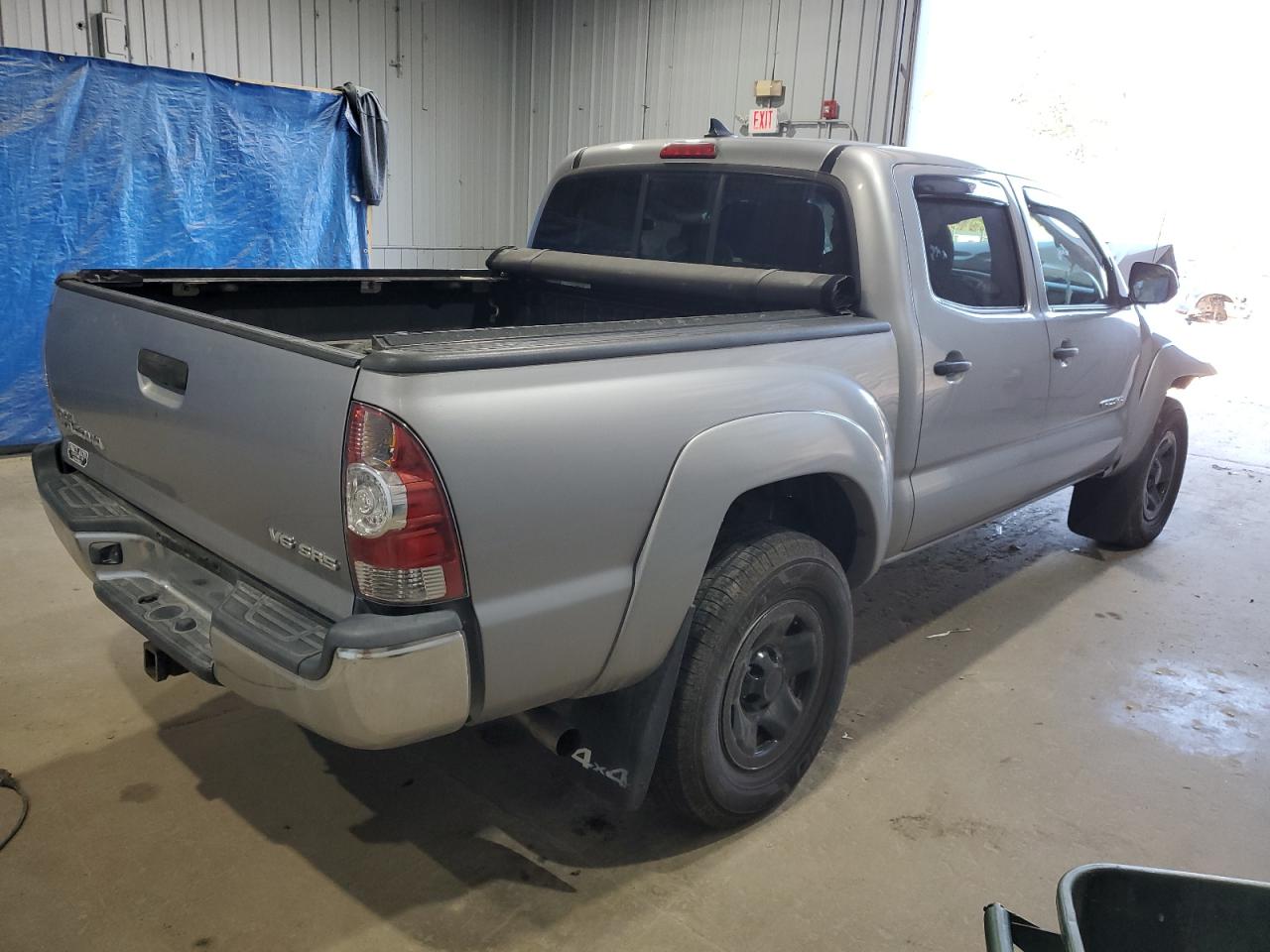 TOYOTA TACOMA DOUBLE CAB