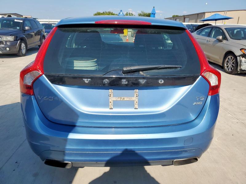2015 VOLVO V60 YV1612SJ2F1247123