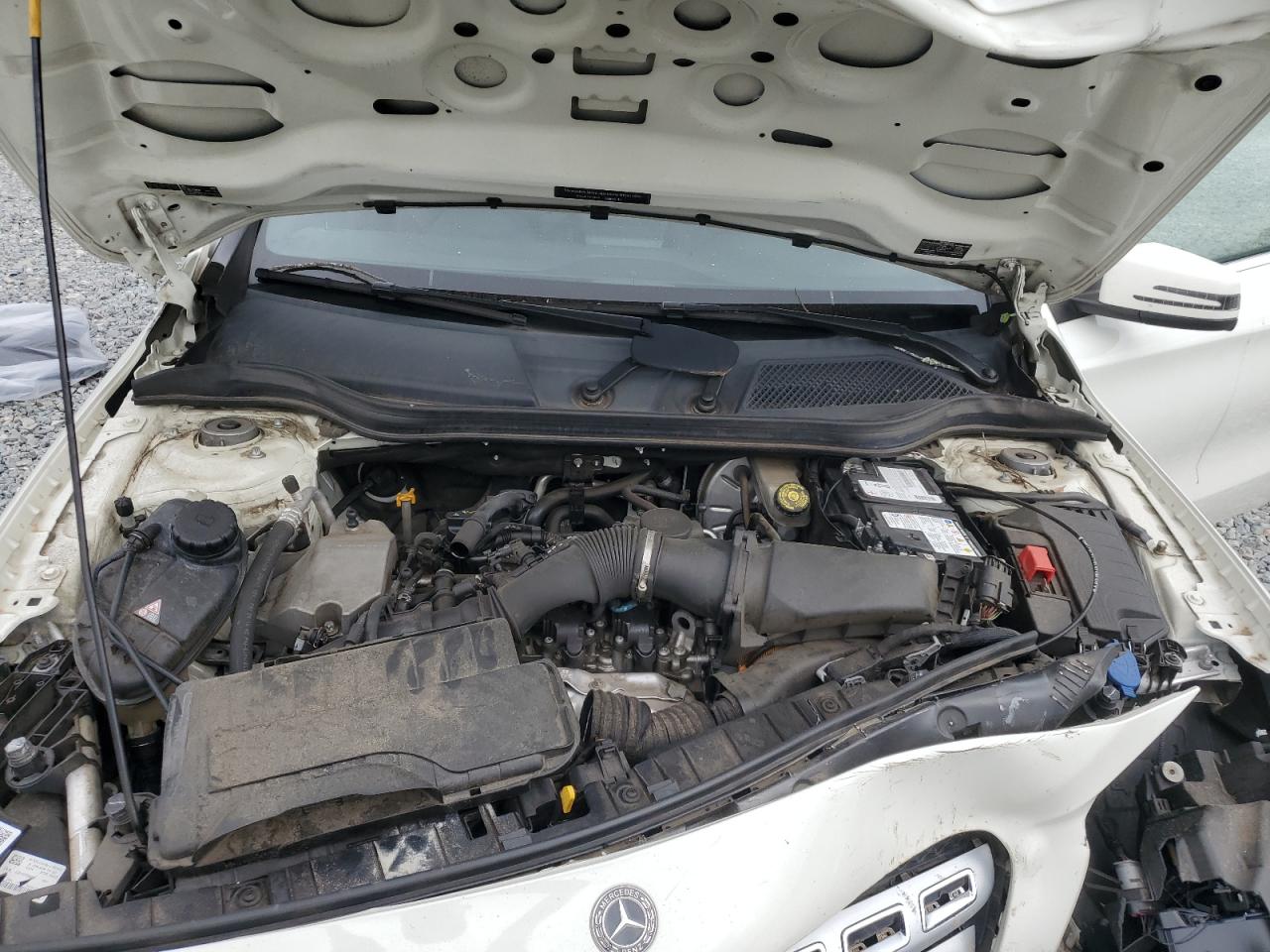 MERCEDES-BENZ GLA-CLASS 250