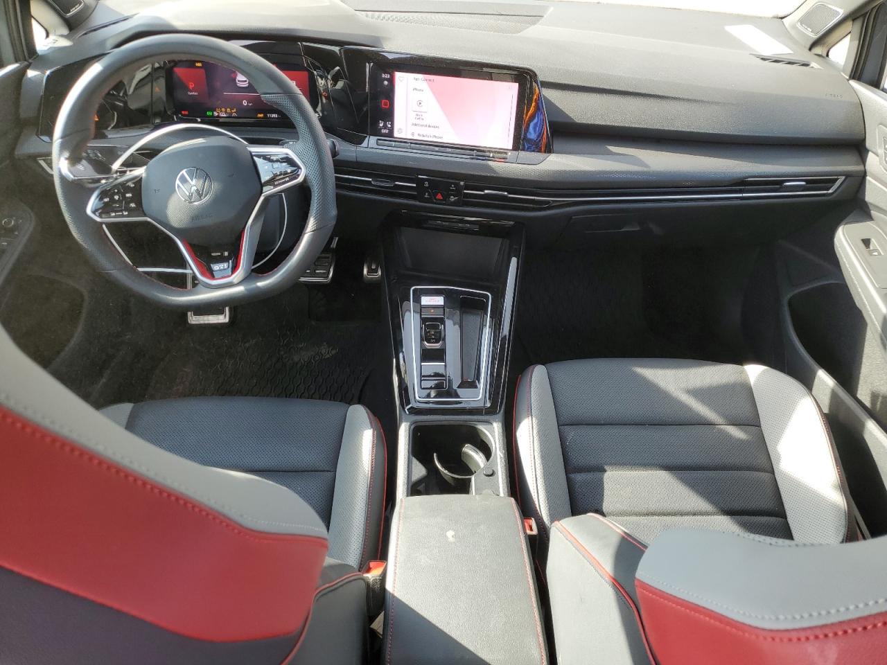 VOLKSWAGEN GOLF GTI SE