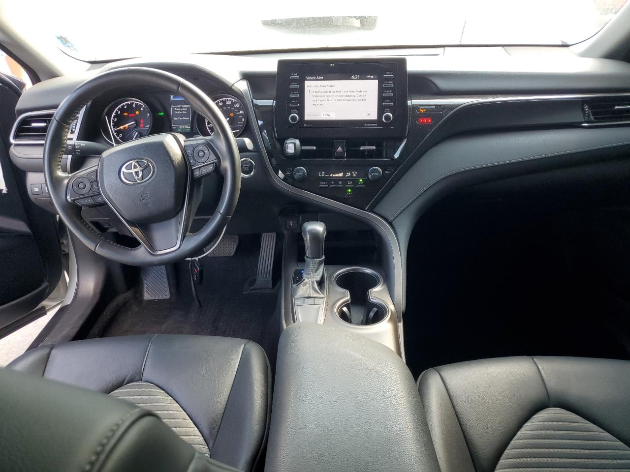 TOYOTA CAMRY SE NIGHT SHADE