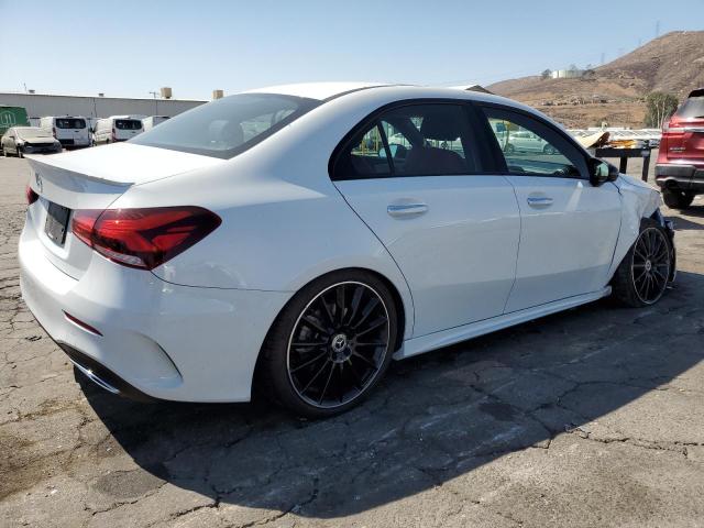 2019 MERCEDES-BENZ A 220 - WDD3G4EB0KW029014