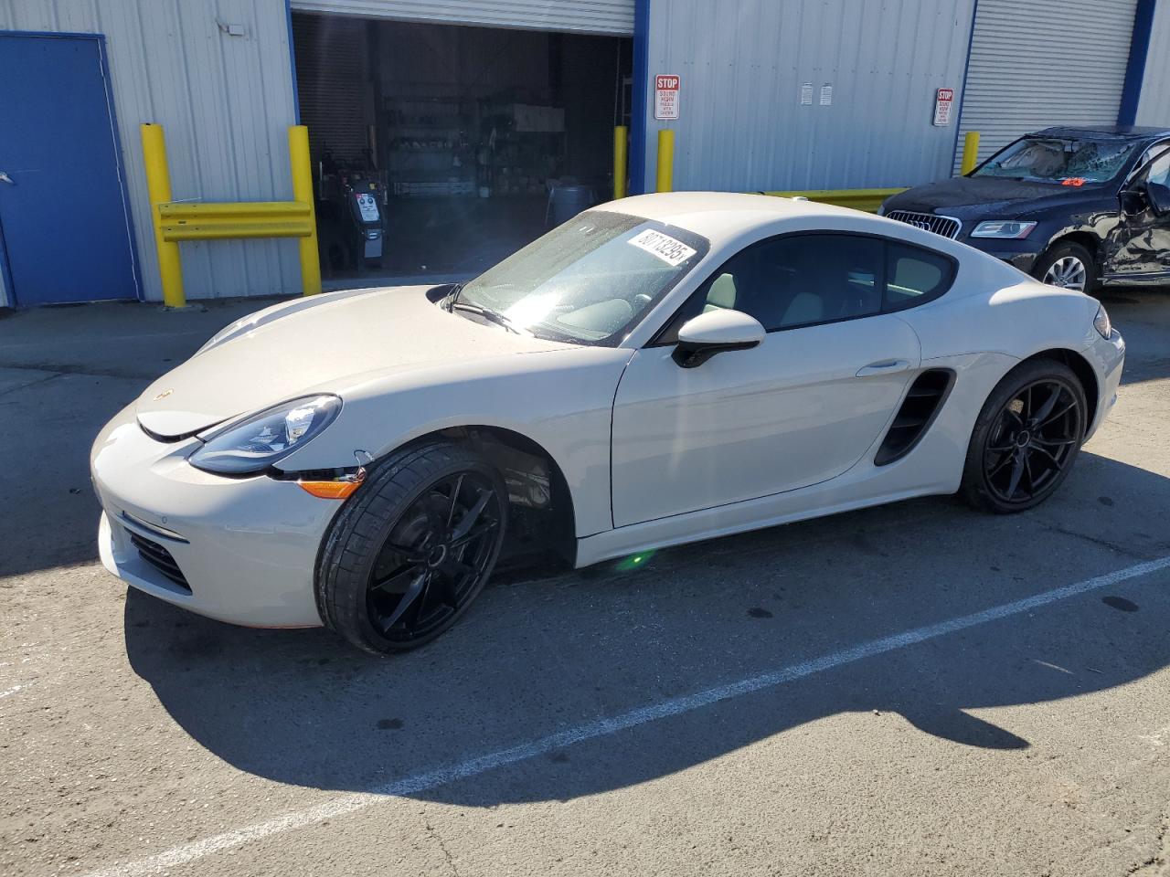 PORSCHE CAYMAN