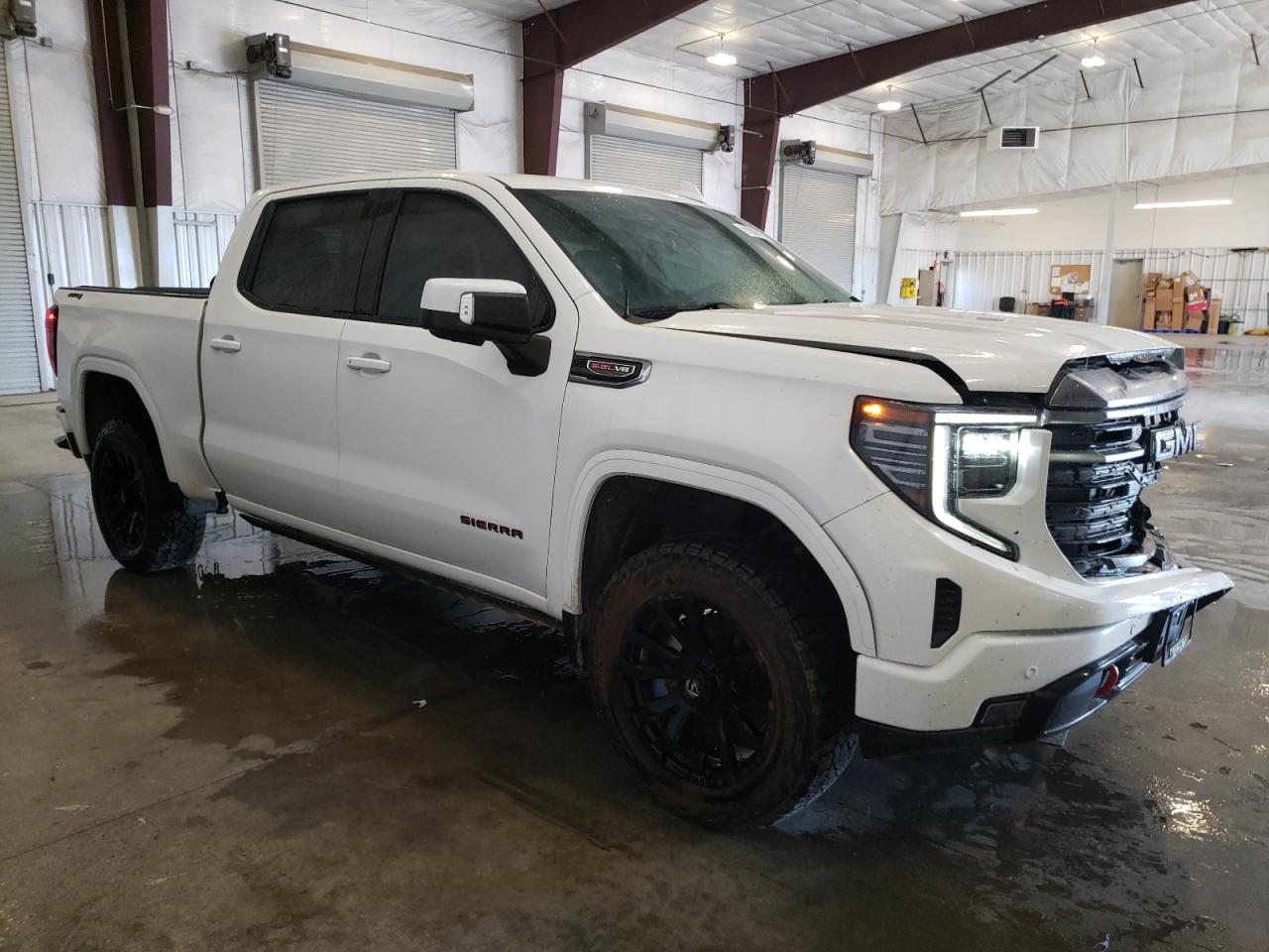 GMC SIERRA K1500 AT4