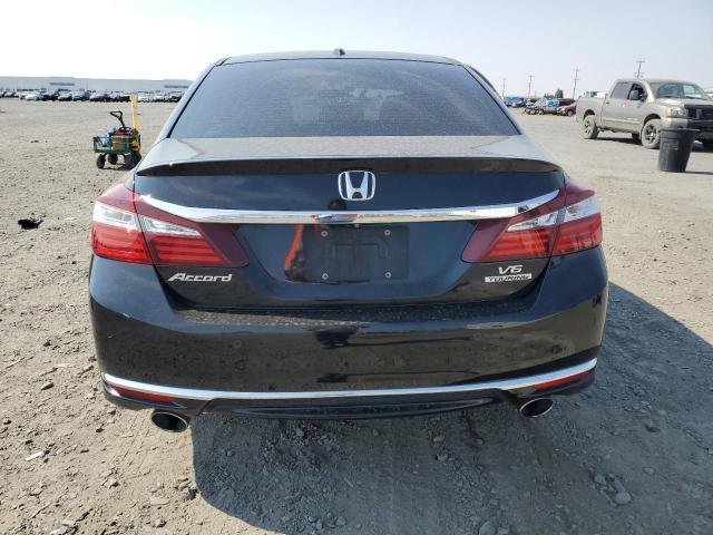 2017 HONDA ACCORD TOU 1HGCR3F94HA032841