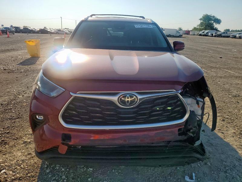 2022 TOYOTA HIGHLANDER 5TDGZRAH9NS118825