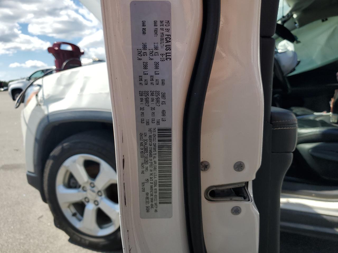 JEEP COMPASS LATITUDE