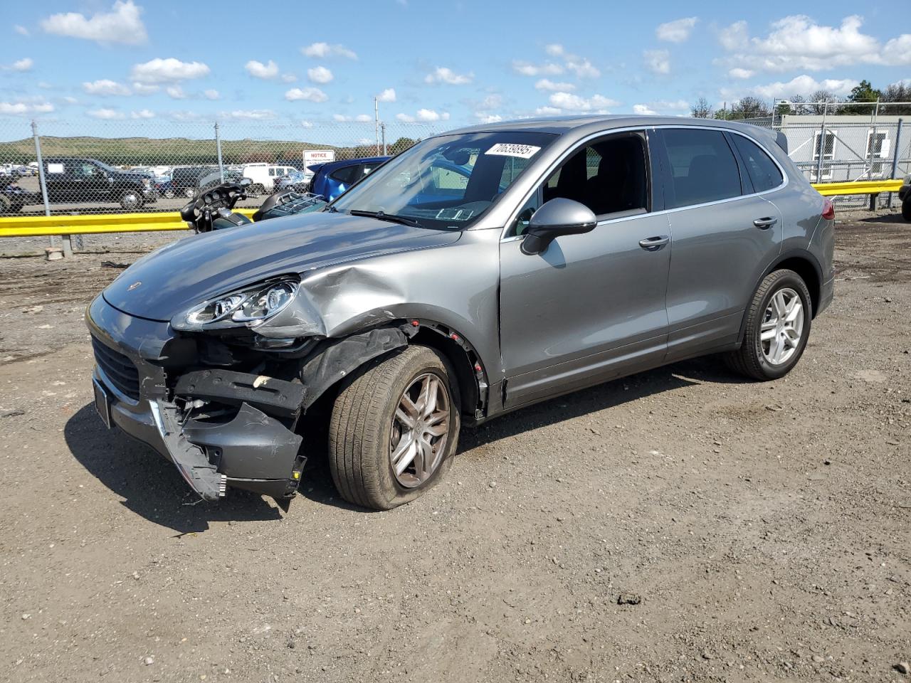 Lot #3285545318 2016 PORSCHE CAYENNE