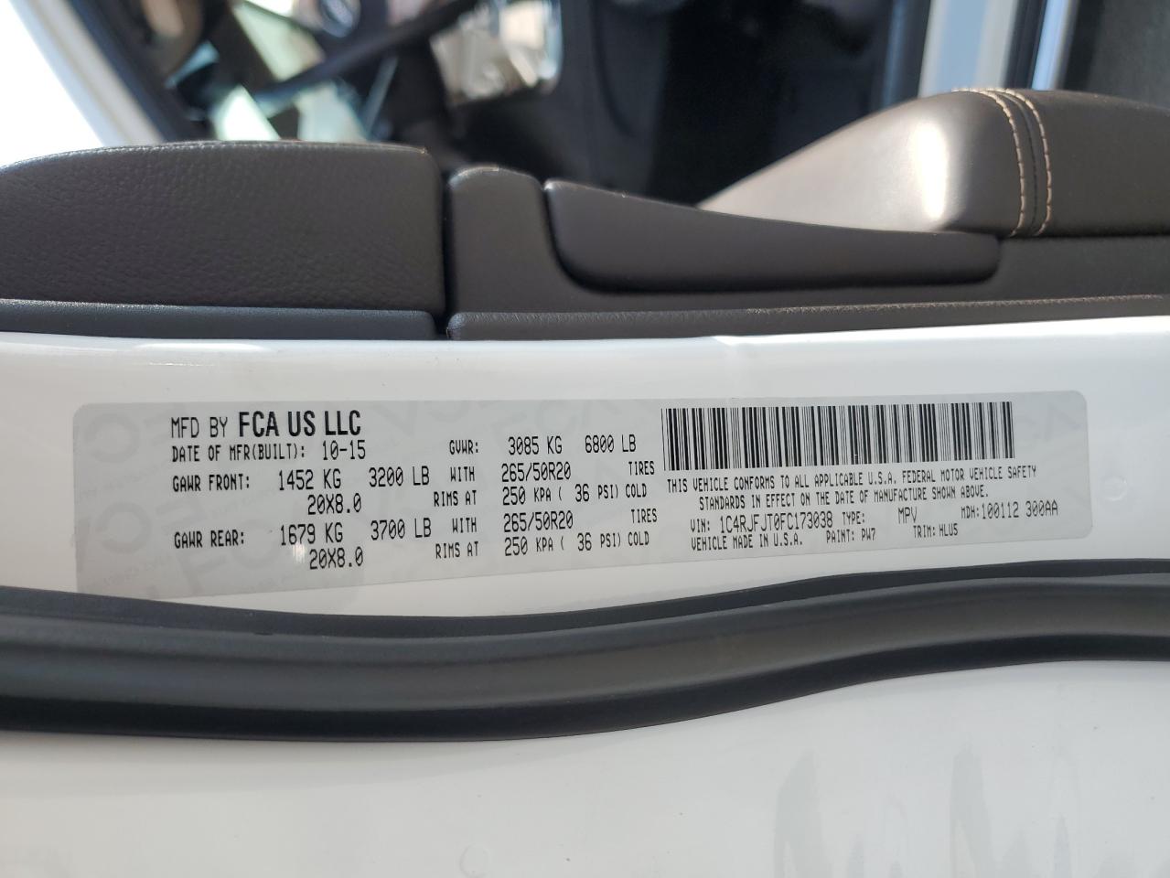 JEEP GRAND CHEROKEE SUMMIT