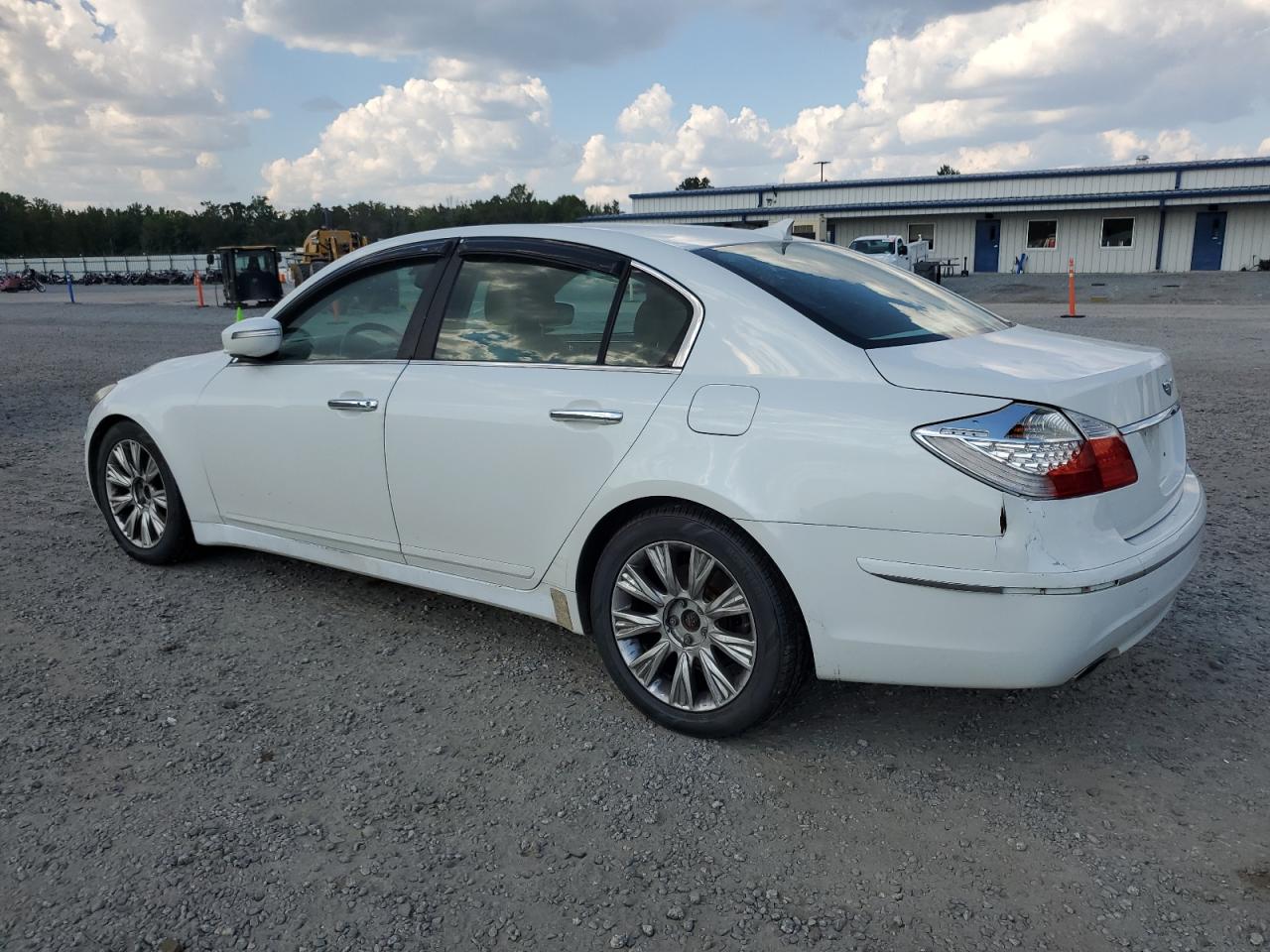 HYUNDAI GENESIS 3.8L