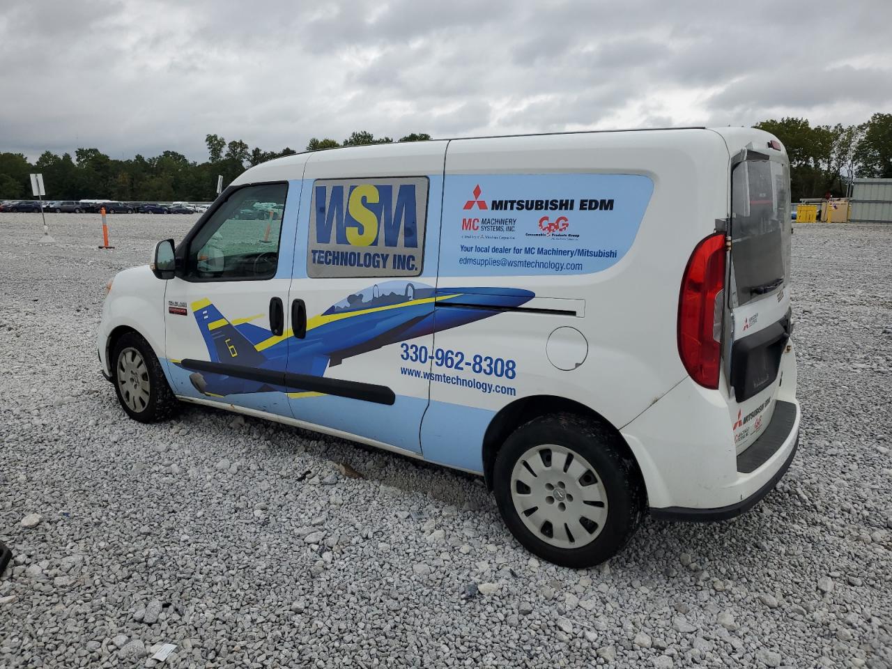 RAM PROMASTER SLT