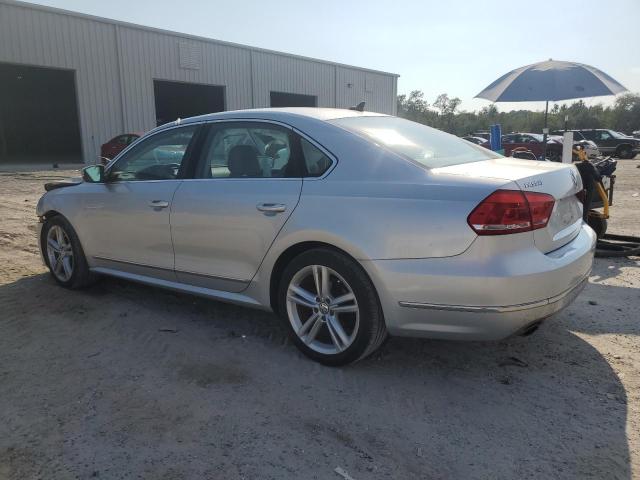 2015 VOLKSWAGEN PASSAT SE 1VWBS7A34FC004741