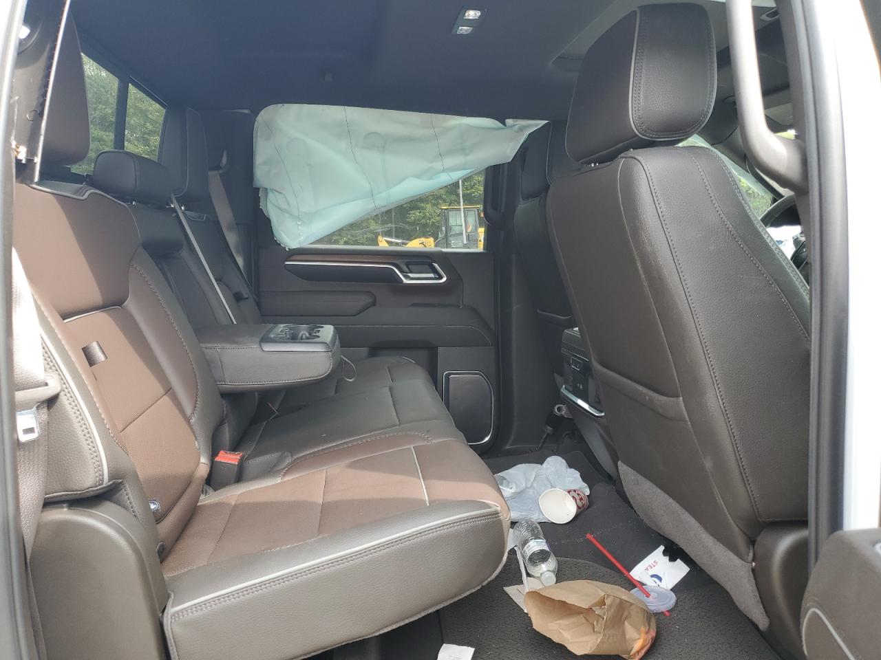 GMC SIERRA K2500 DENALI