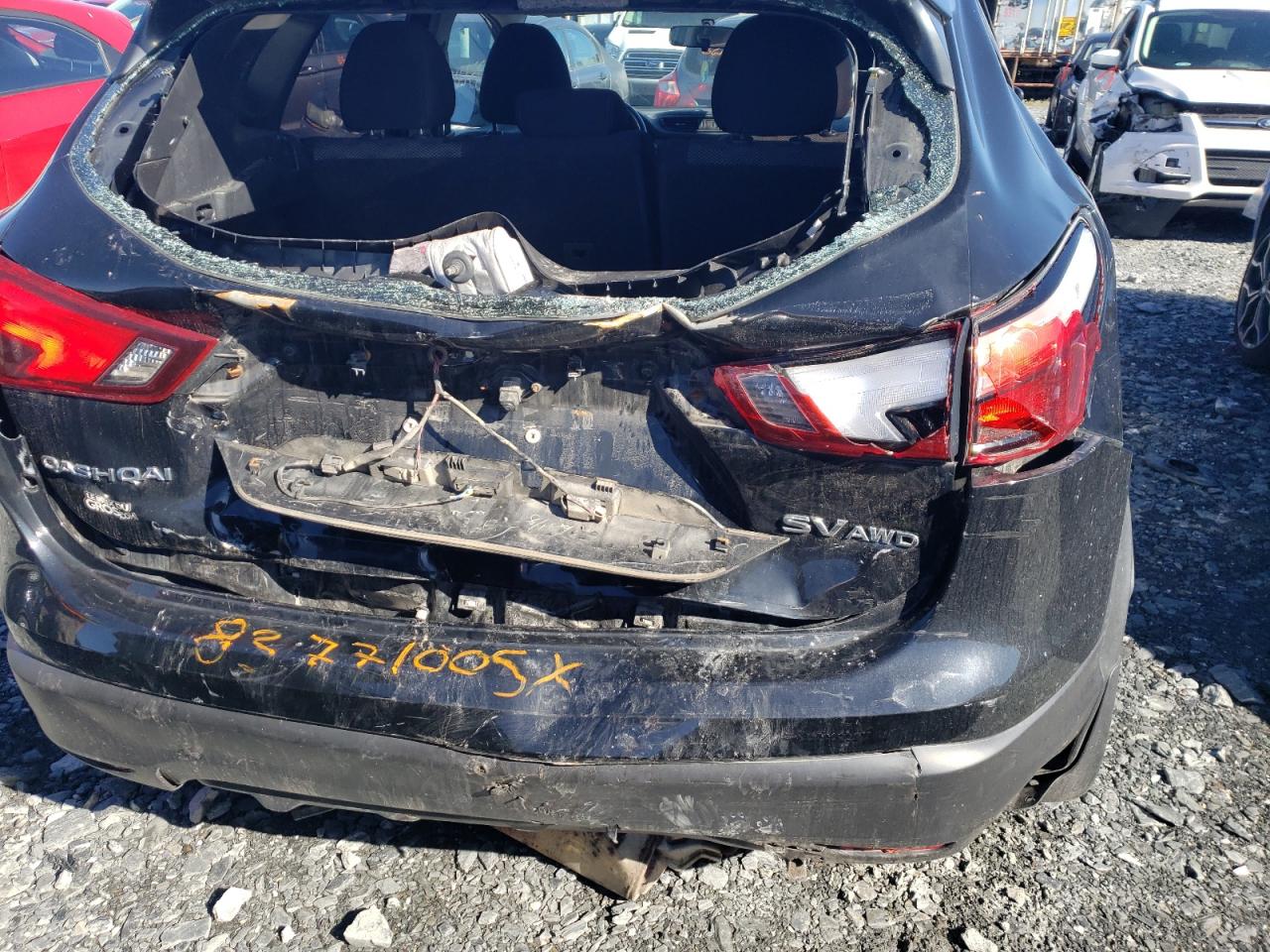 NISSAN ROGUE SPORT S