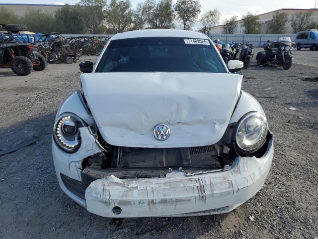 2016 VOLKSWAGEN BEETLE SE 3VWJ17AT8GM633689