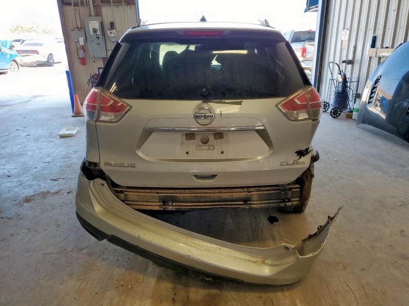 2015 NISSAN ROGUE S 5N1AT2MV1FC753052