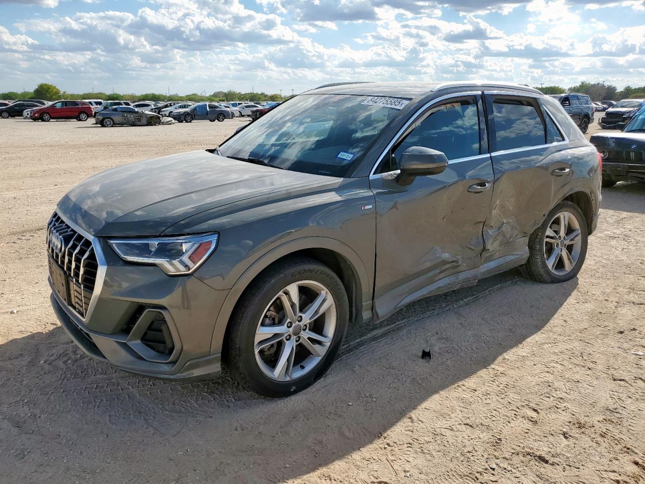 AUDI Q3 PREMIUM PLUS S-LINE