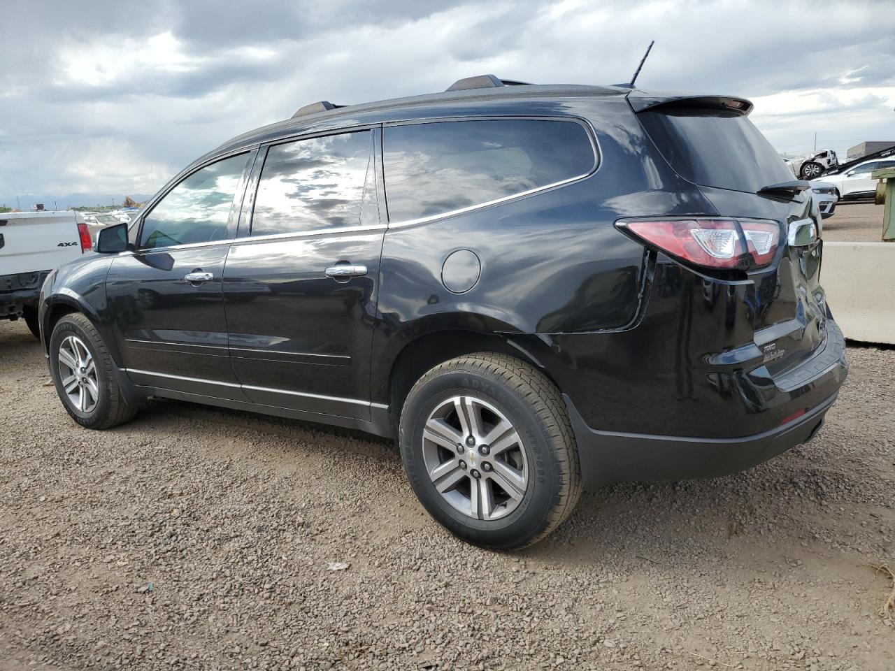 CHEVROLET TRAVERSE LT