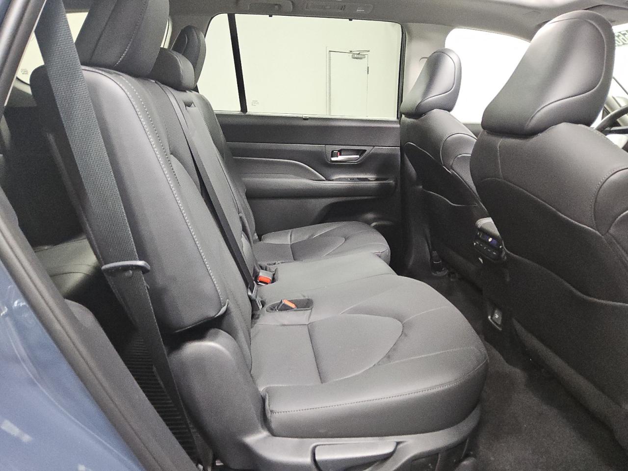 Lot #3308341034 2025 TOYOTA GRAND HIGHLANDER LE